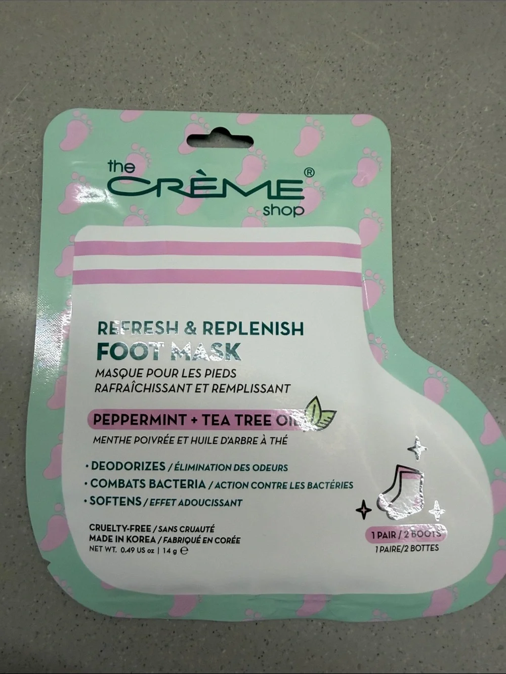 The Crème Shop Refresh & Replenish Peppermint + Tea Tree Foot Mask - Pink & Mint